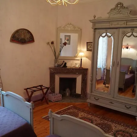 Chateau Saint Romain - Maison D'hotes Espeluche